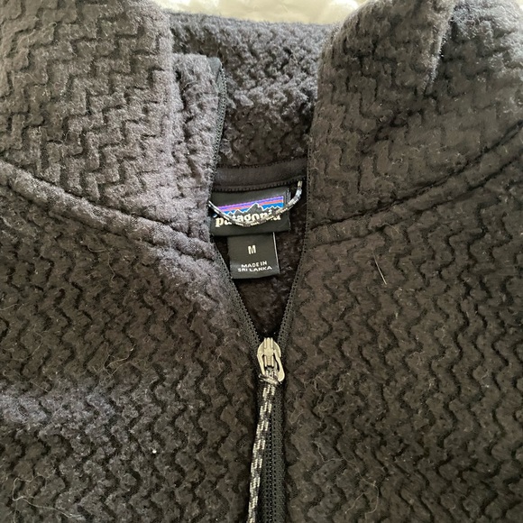 Patagonia 1/4 zip - Picture 2 of 2